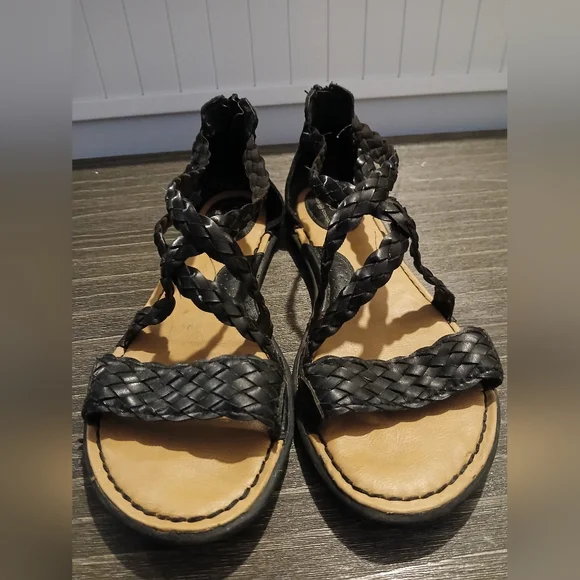b.o.c. born concept sandals, black leather upper, women's size 9 - Picture 1 of 6